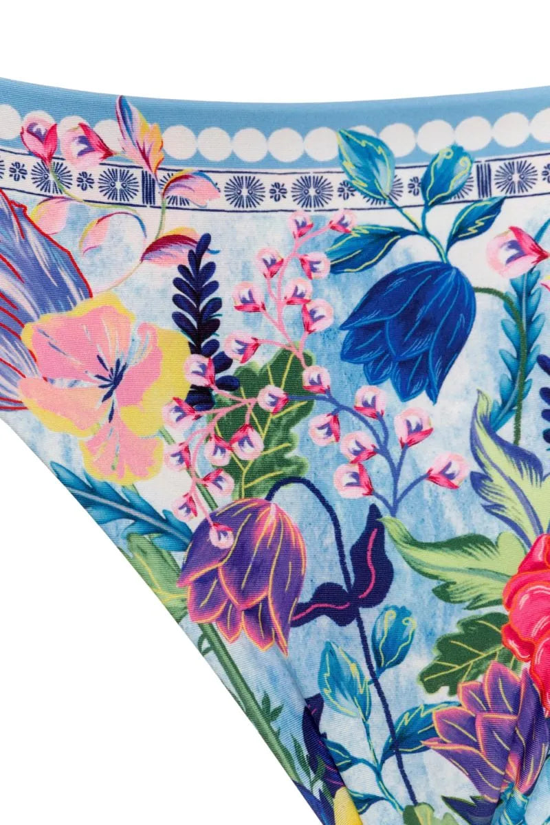 Bikini bottom Ilu Vessel