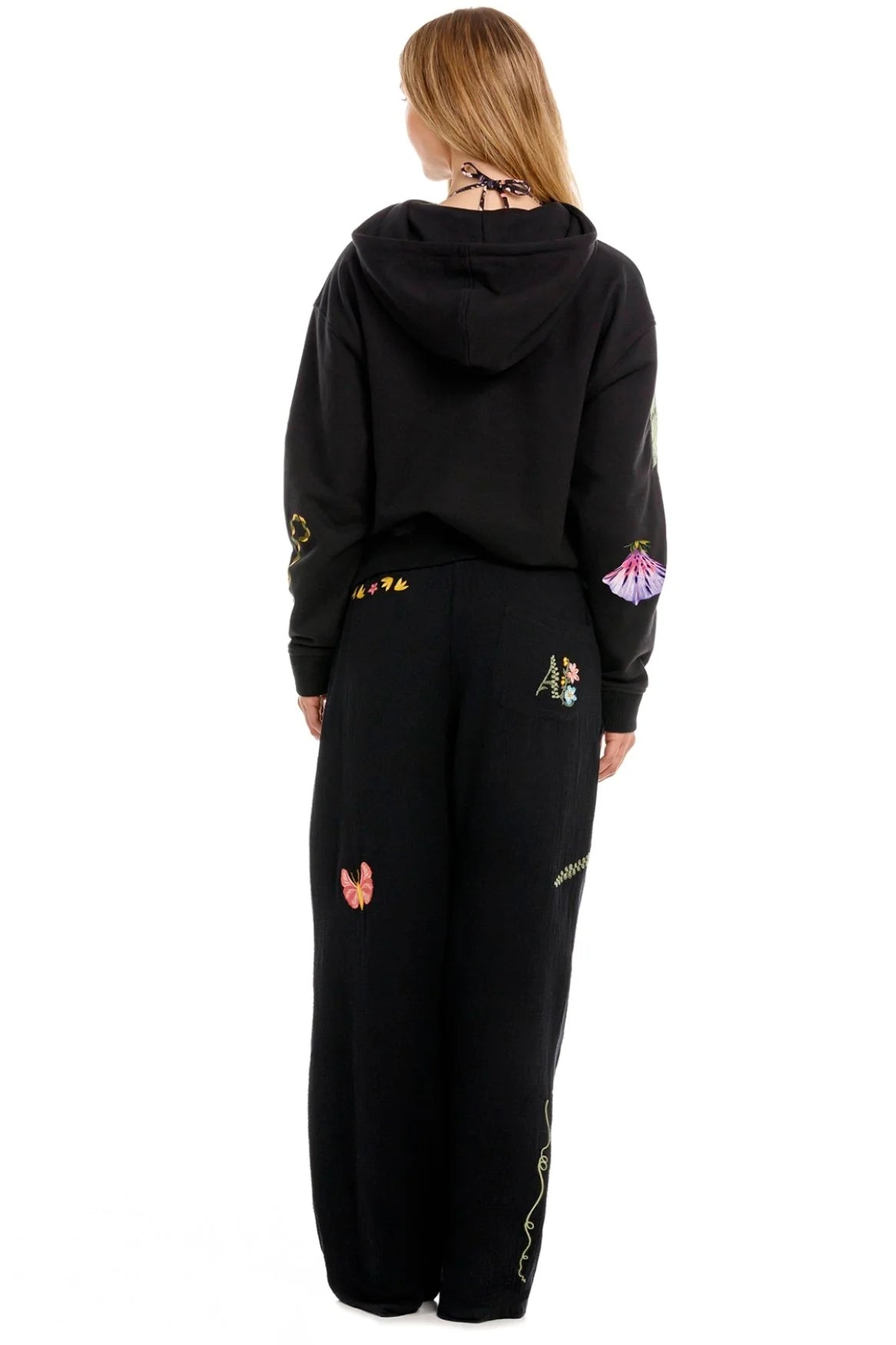 NAKIA ÁMBAR HOODIE
