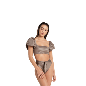 Bikinis de lujo hechos a mano en Colombia